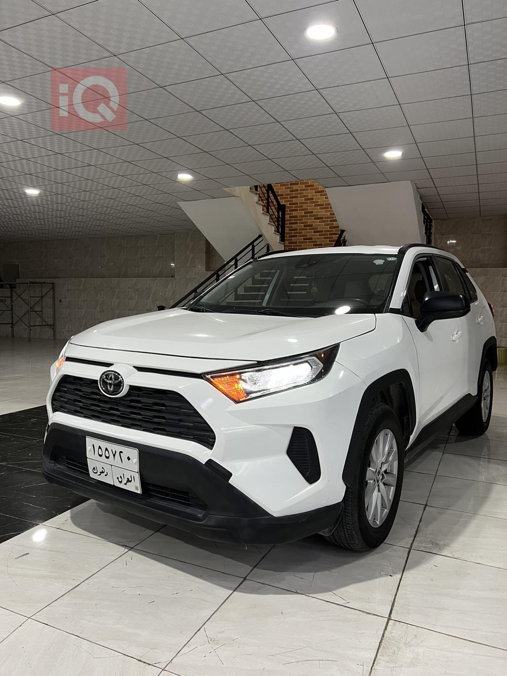 تويوتا راف 4